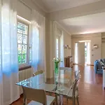 Robin, Elegante E Indipendente Citta Giardino 빌라